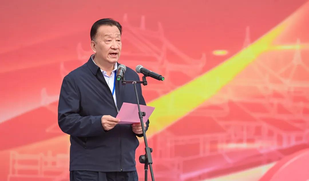 中國茶葉流通協(xié)會會長、全國茶葉標準化技術委員會主任委員王慶致辭。.jpg